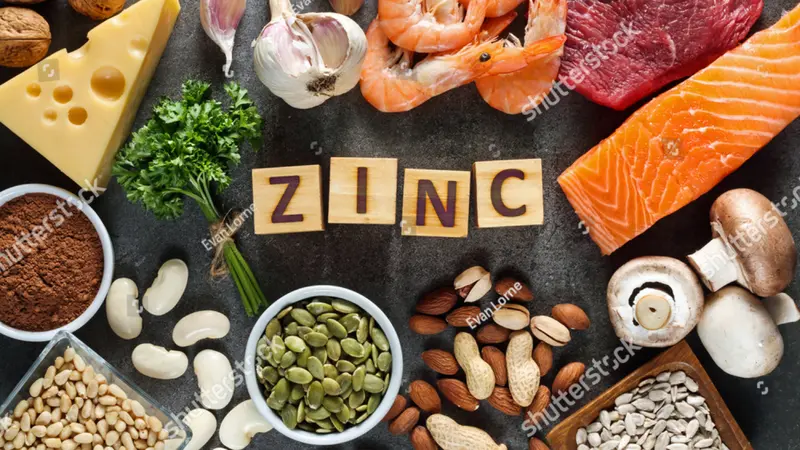 Foods High in Zinc as salmon, seafood-shrimps, beef, yellow cheese, parsley leaves, mushrooms, cocoa, pumpkin seeds, garlic, bean, almonds, pine nut