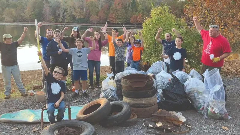 The Conservation Kid, Cash Daniels, and his Tennessee River preservation efforts